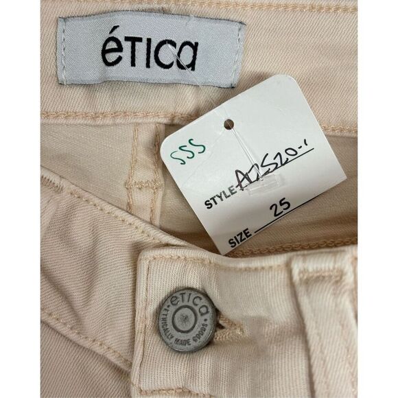 Etica Micki Flared Jean with Chewed Hem in Off White NWT Size 25 - Picture 3 of 7